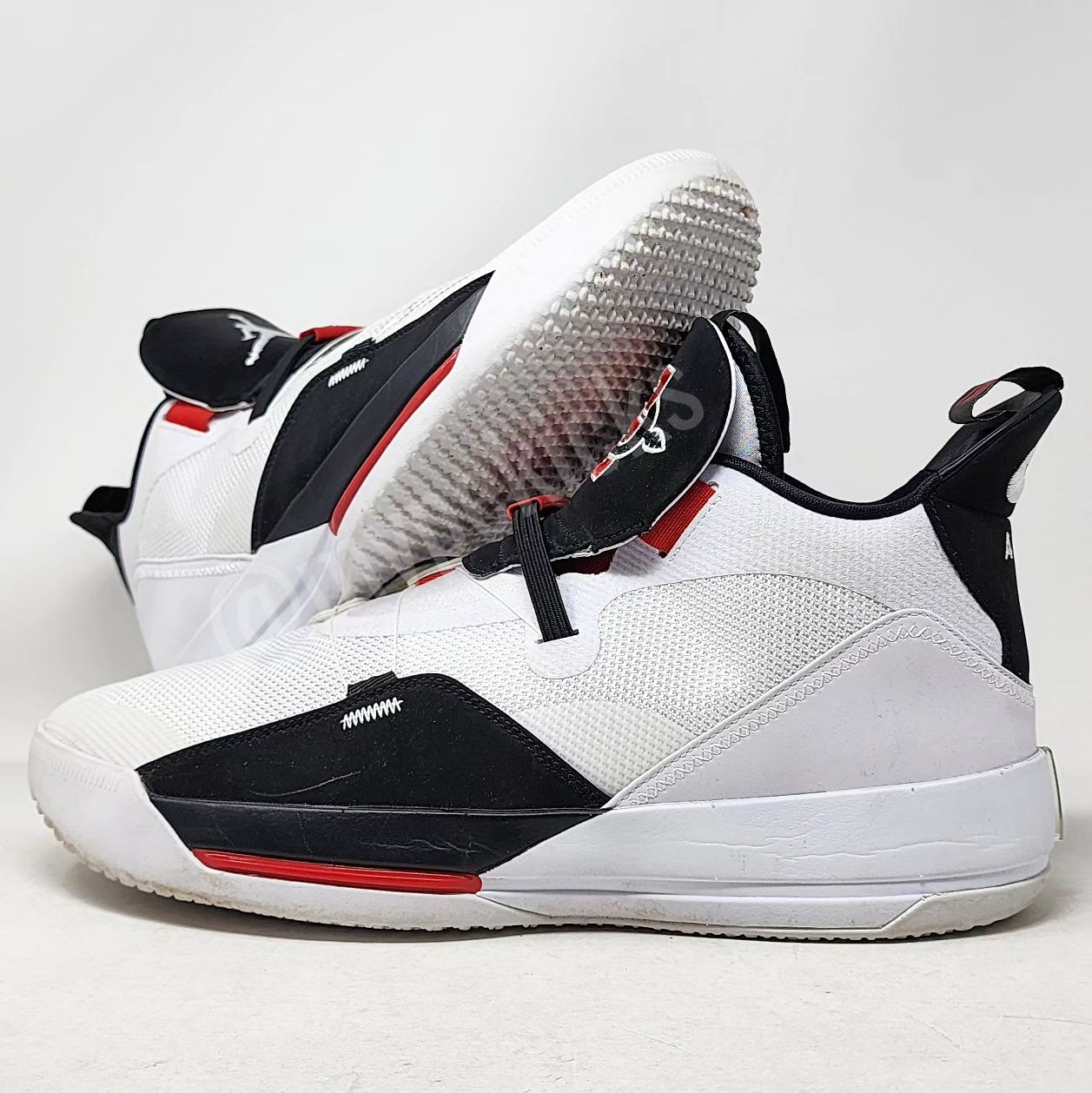 Jordan 33 grey best sale