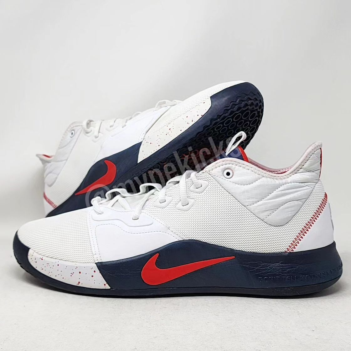 Nike PG 3 UConn Huskies PE