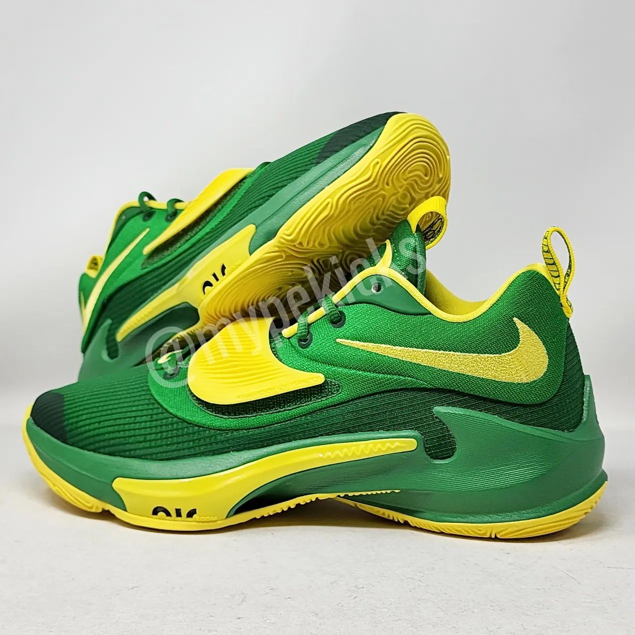 Nike Zoom Freak 3 - Oregon Ducks PE