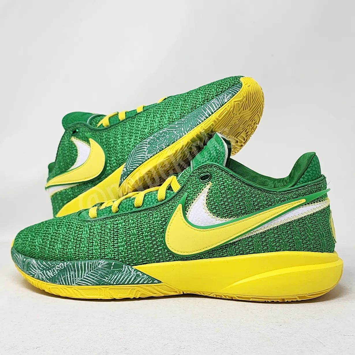 Nike LeBron 20 - Oregon Ducks PE