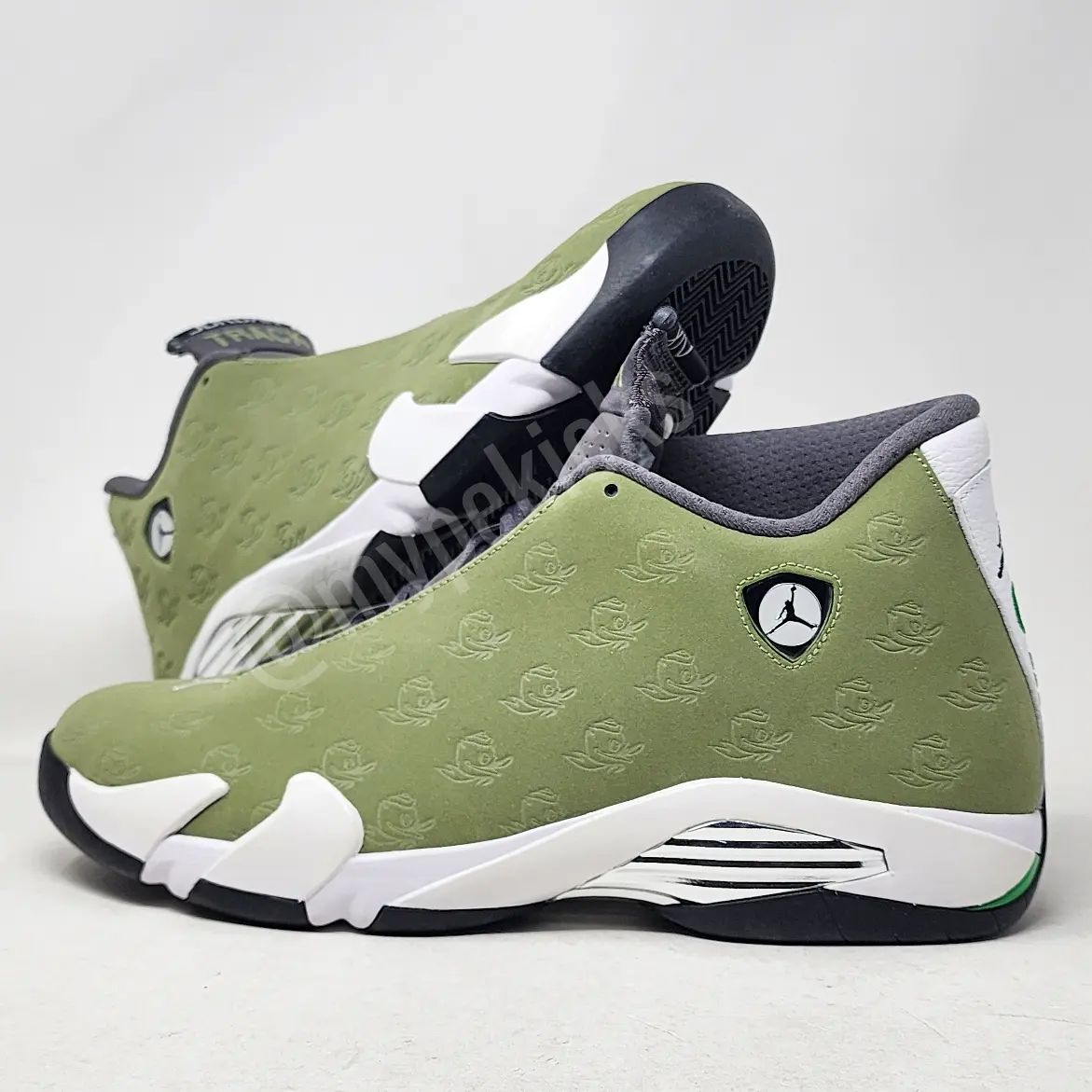 Jordan 14 green and white best sale