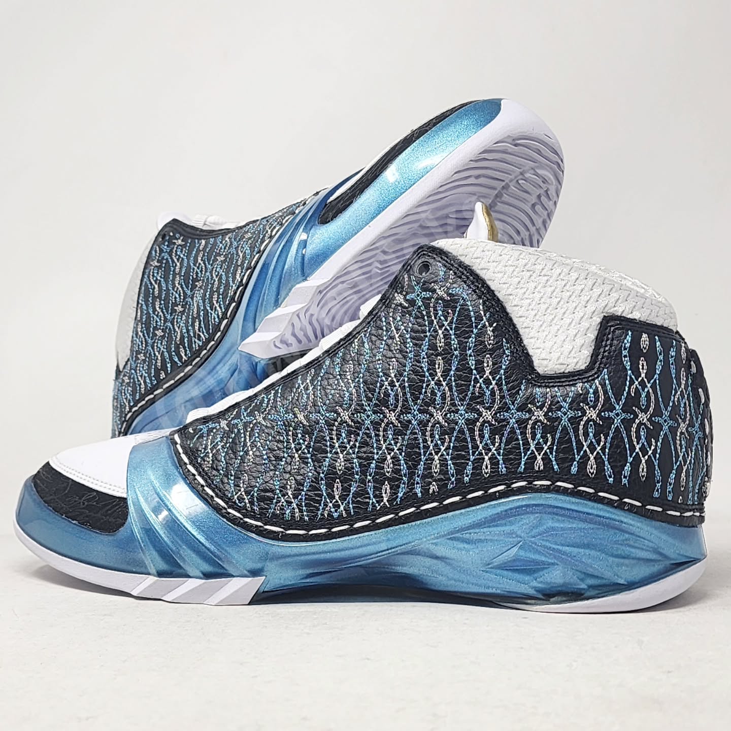 Air Jordan 23 - "UNC"