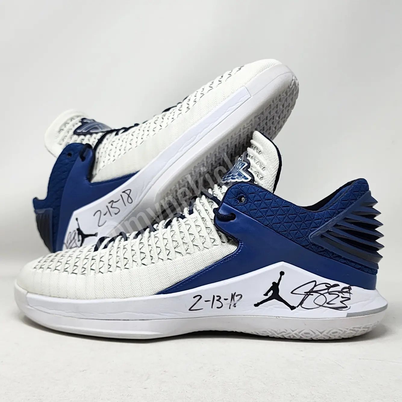 Air Jordan 32 Low - Jimmy Butler Minnesota Timberwolves PE