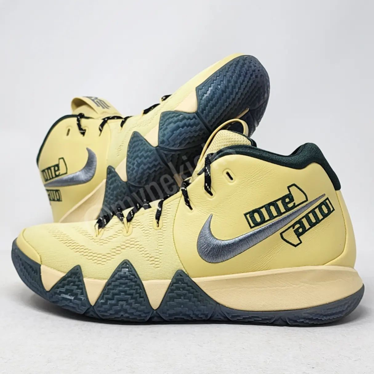 Nike Kyrie 4 - Lemob/Lemon Wash PE