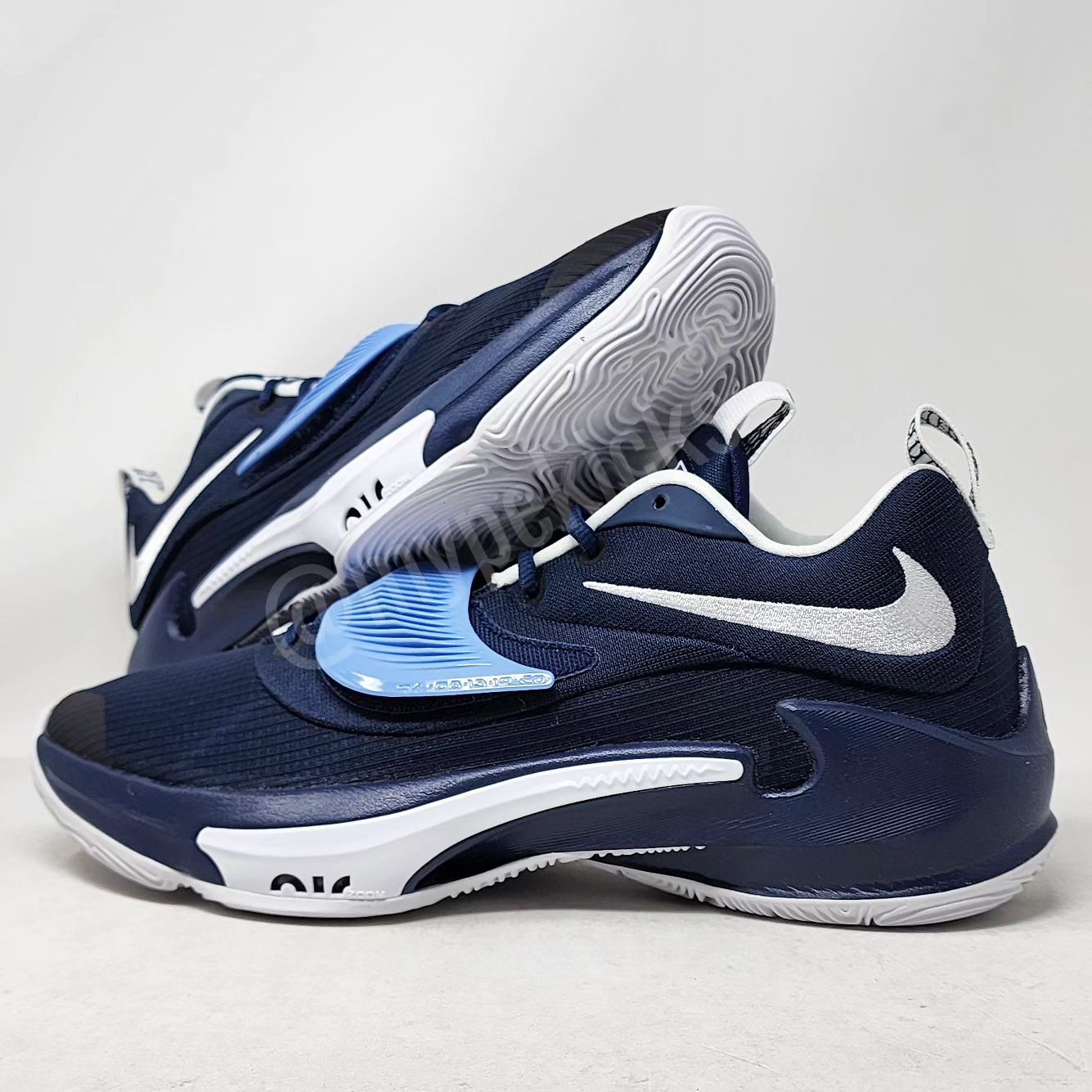 Nike Zoom Freak 3 - Villanova Wildcats PE