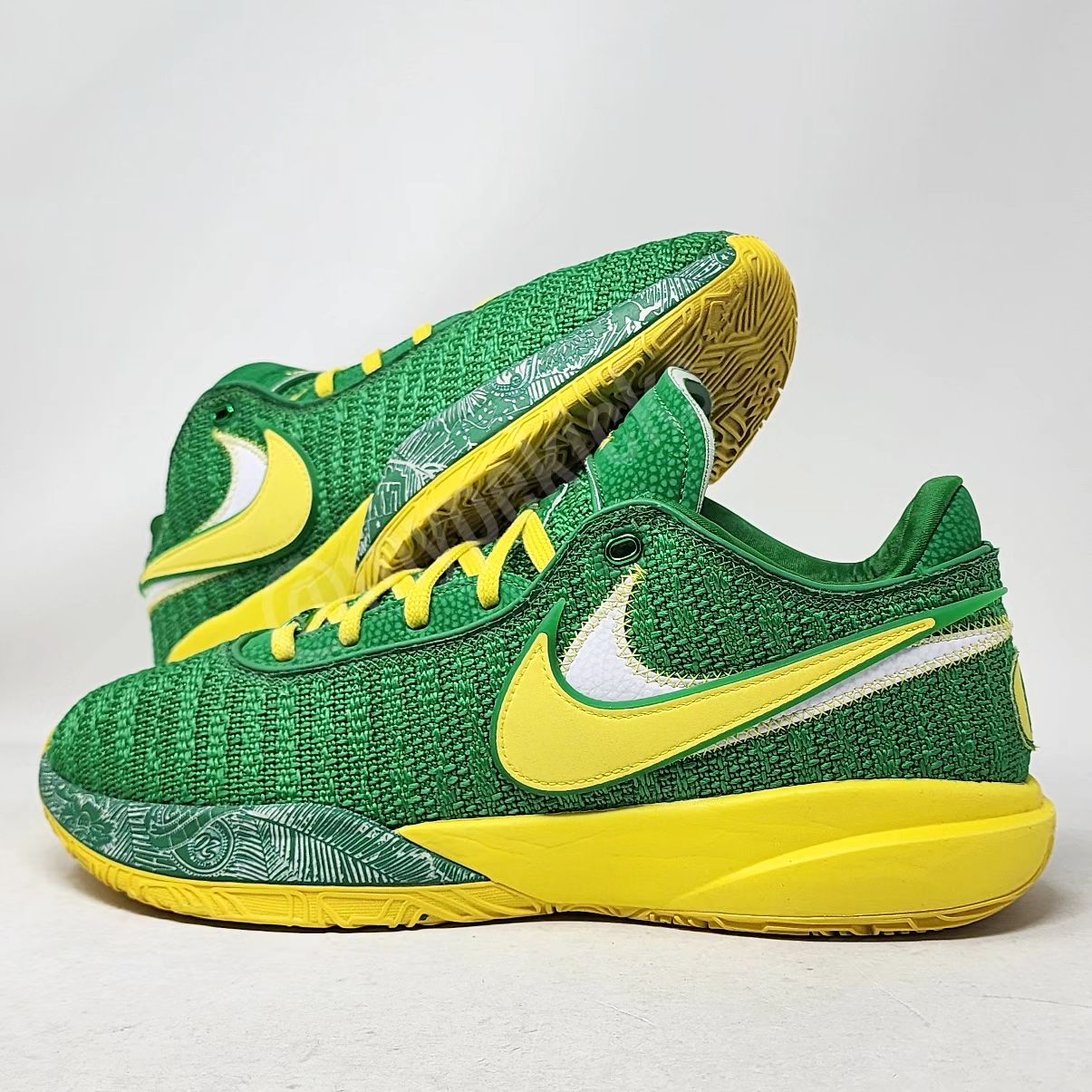 Nike LeBron 20 Oregon Player Exclusive mypekicks