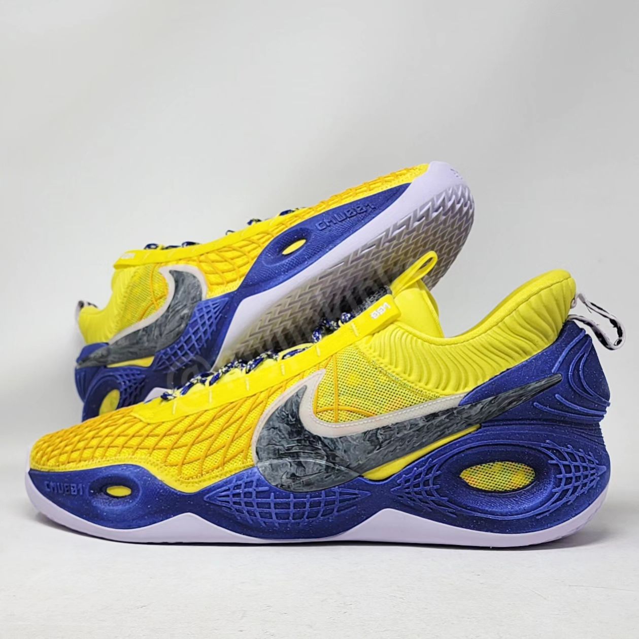 Golden state warriors nike shoes hotsell