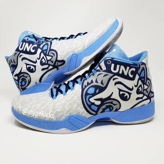 AJ 36 低帮 - 北卡大学队 PE