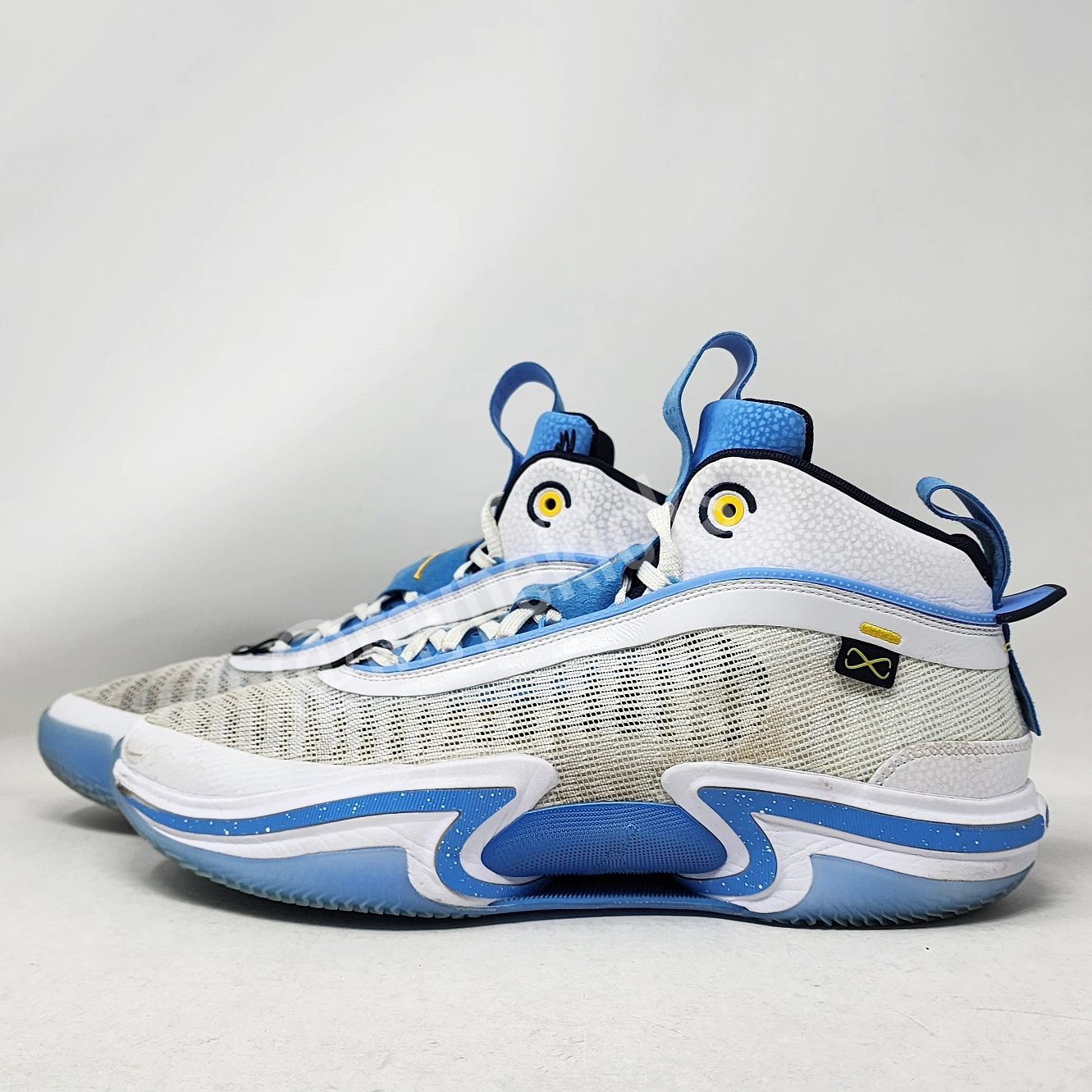 Air Jordan 36 - Marquette Golden Eagles PE
