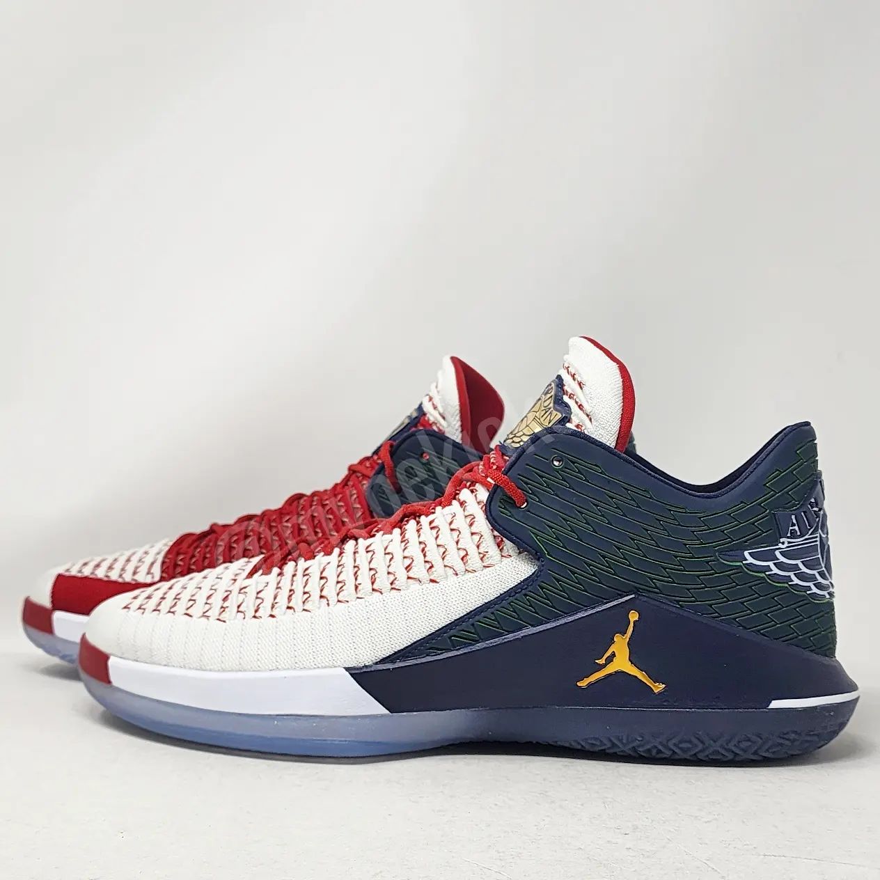 Air Jordan 32 Low - Jimmy Butler Minnesota Timberwolves PE