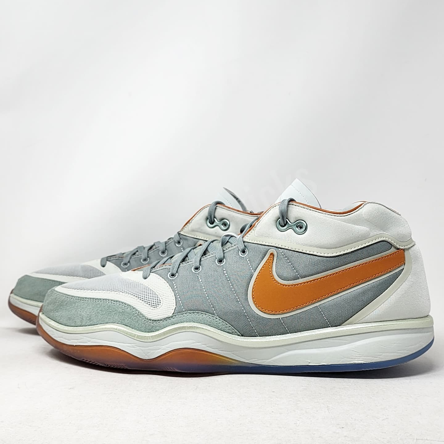 Nike Air Zoom G.T. Hustle 2 - Kevin Love Miami Heat PE