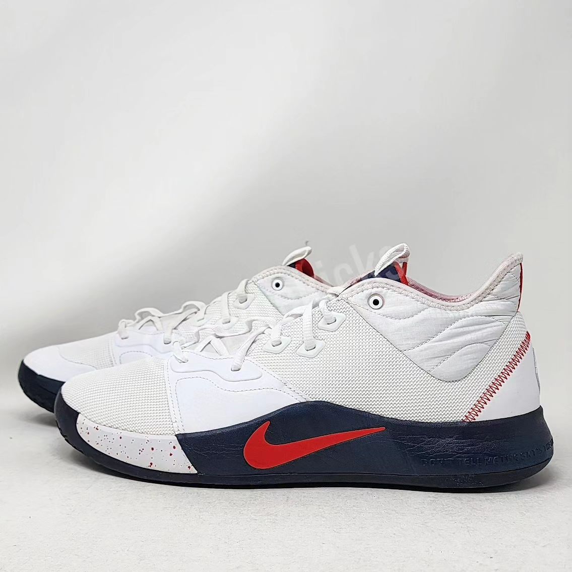 Nike PG 3 - UConn Huskies PE