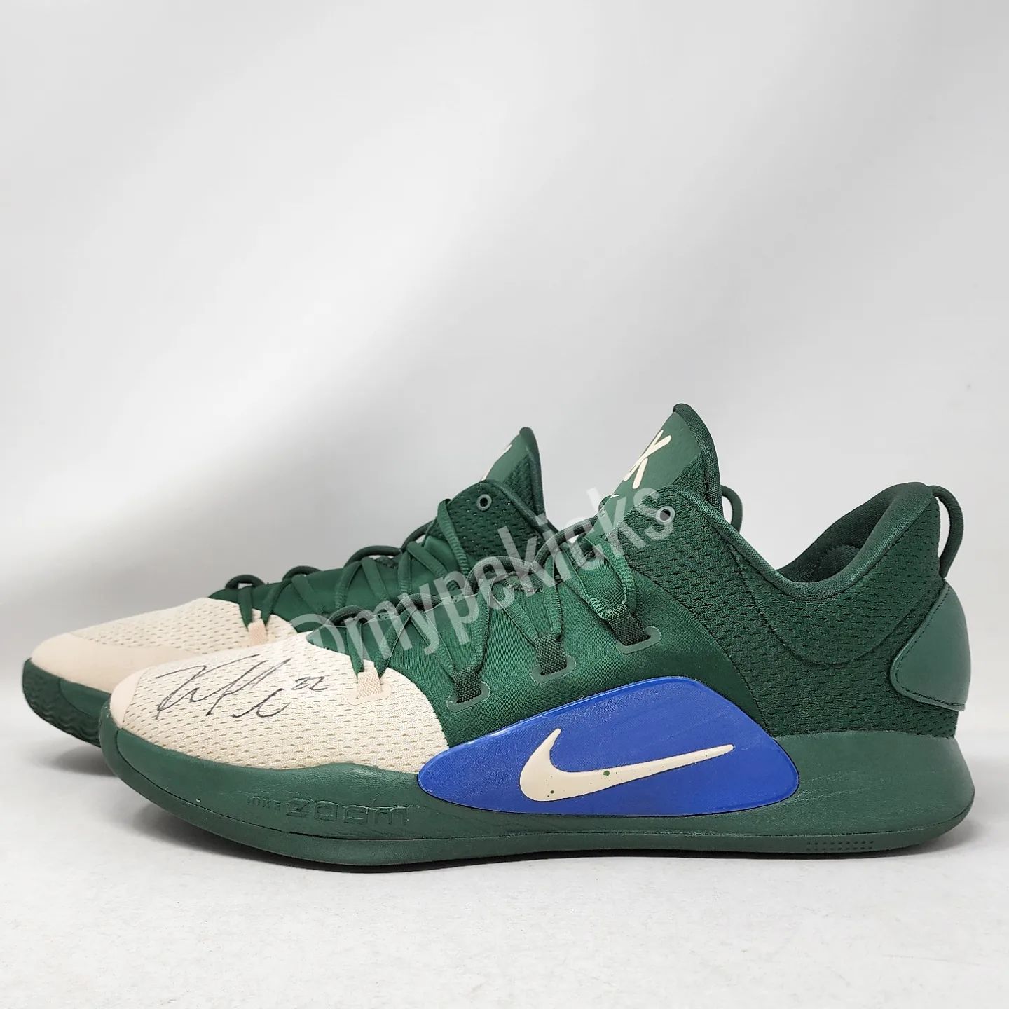 Nike Hyperdunk X Low - Khris Middleton Milwaukee Bucks PE