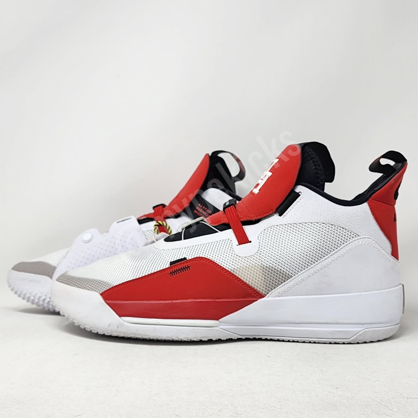 Air Jordan 33 - Houston Cougars PE
