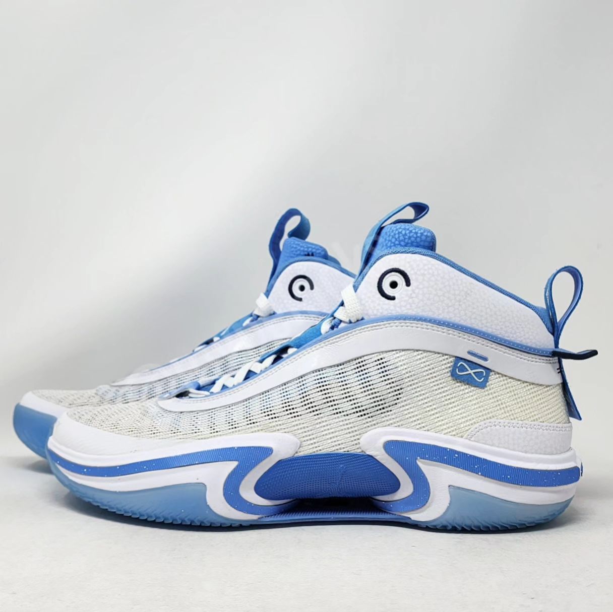 Air Jordan 36 - UNC Tar Heels PE
