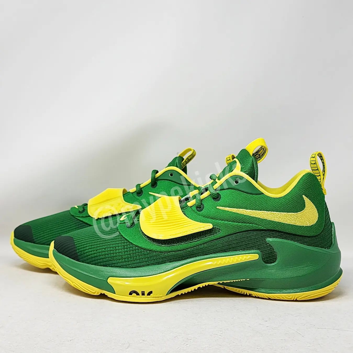 Nike Freak 3 - Oregon Ducks PE