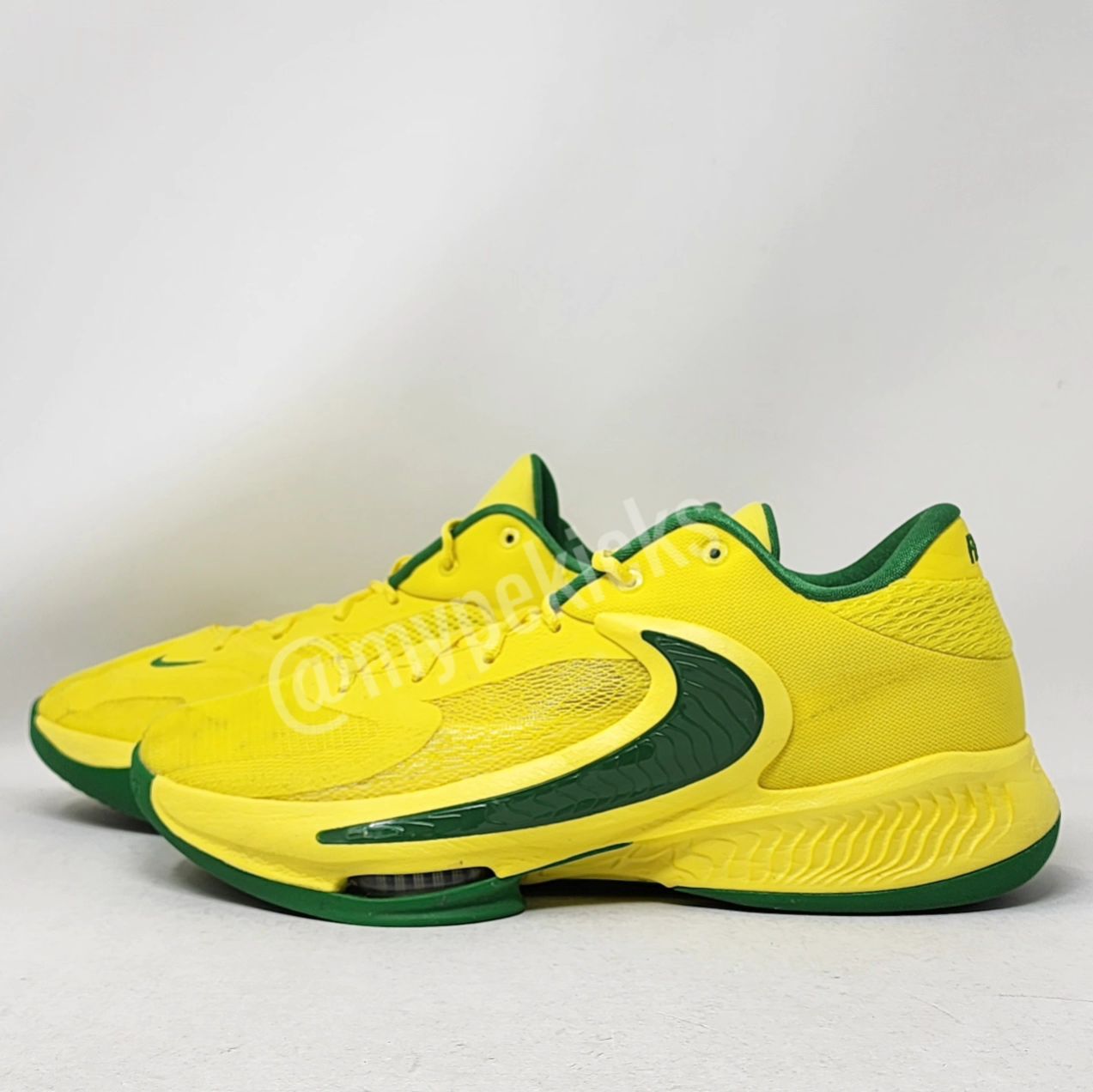 Nike Freak 4 - Oregon Ducks PE