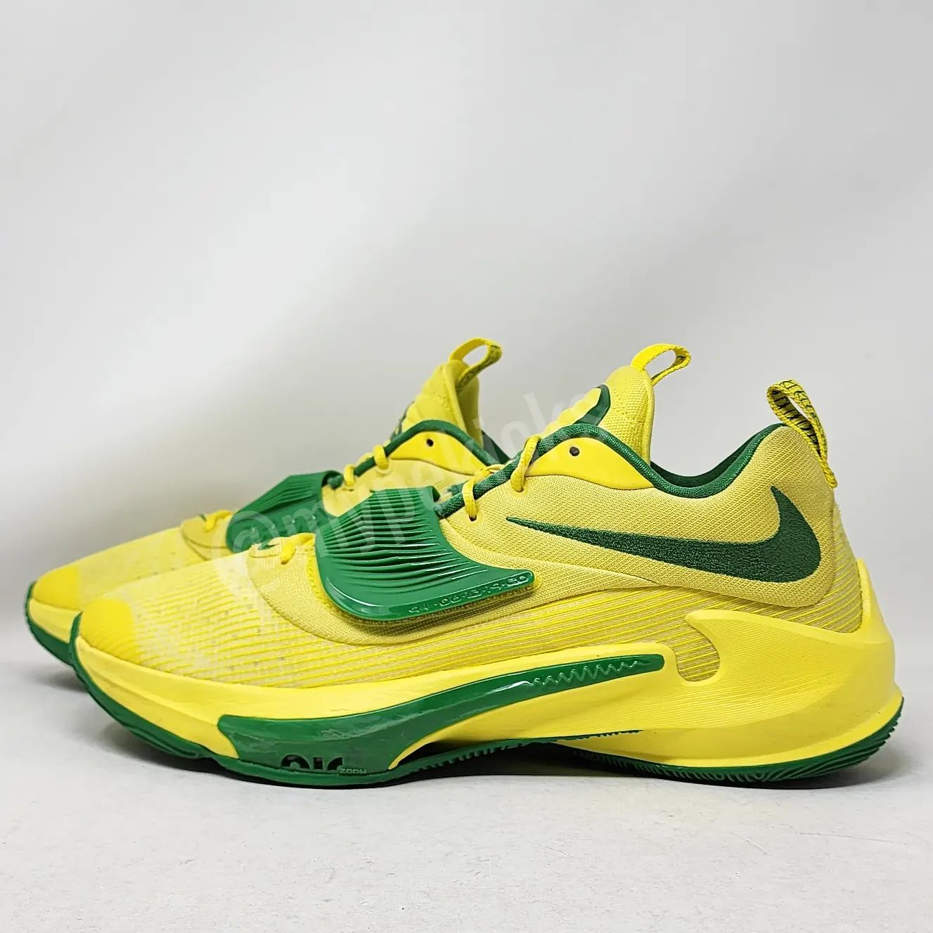 Nike Zoom Freak 3 - Oregon Ducks PE