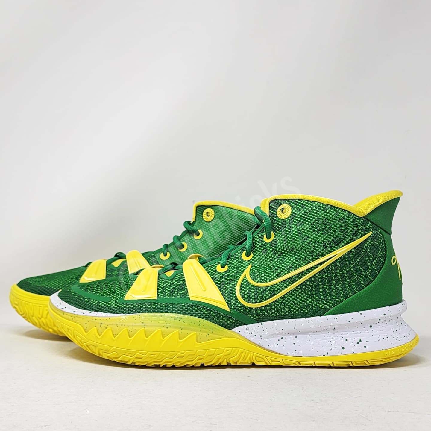 Nike Kyrie 7 - Oregon Ducks PE