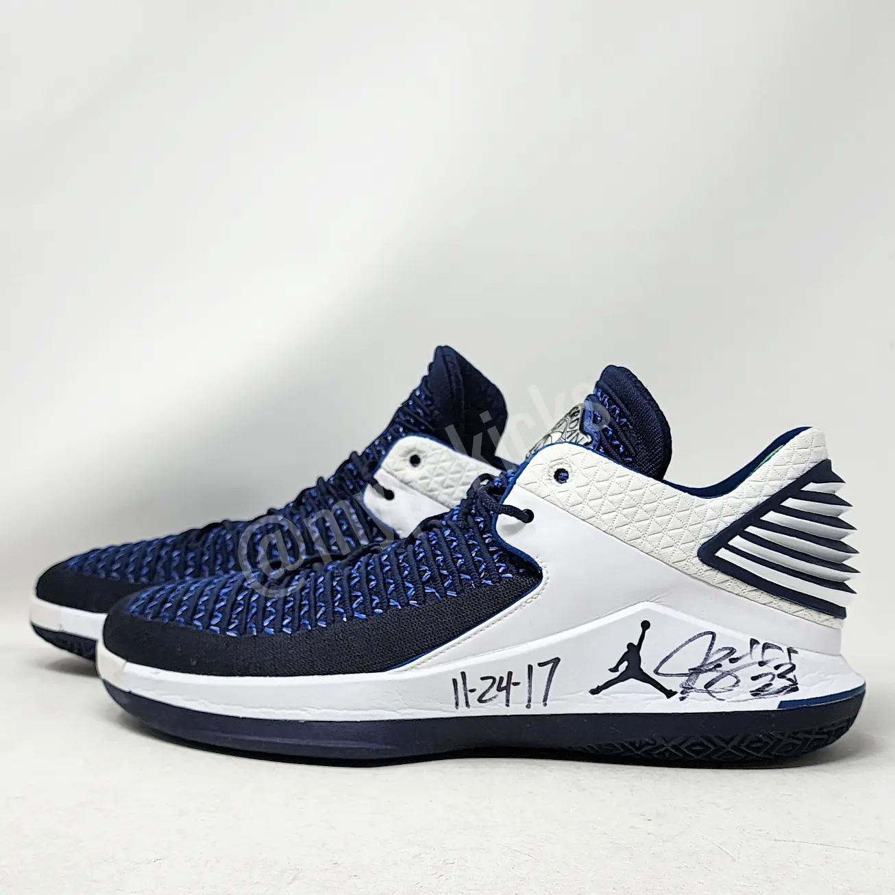 Air Jordan 32 Low - Jimmy Butler Minnesota Timberwolves PE