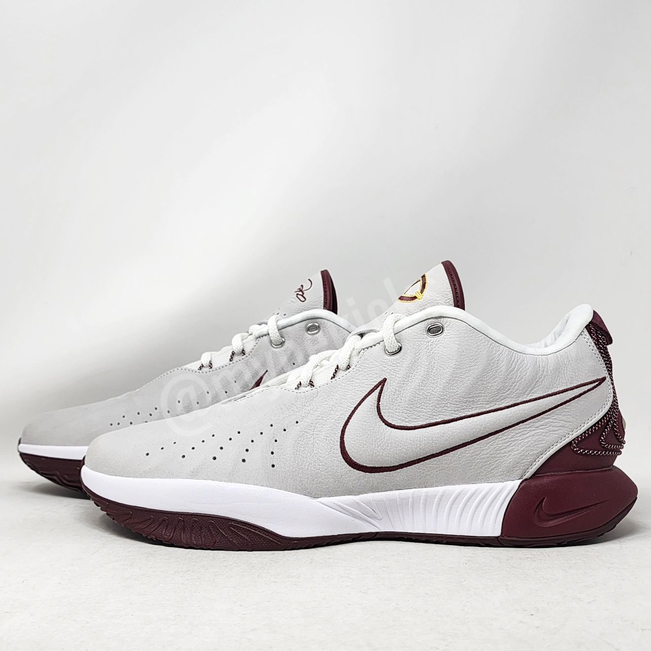 Nike LeBron 21 - CTK HS Royals PE