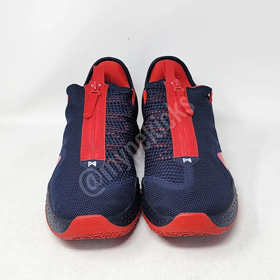 Nike PG 4 - UConn Huskies PE
