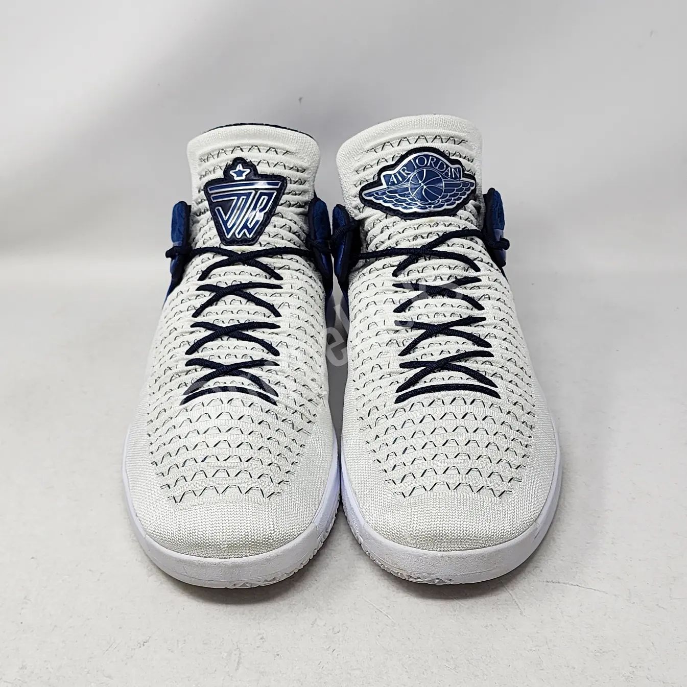 Air Jordan 32 Low - Jimmy Butler Minnesota Timberwolves PE