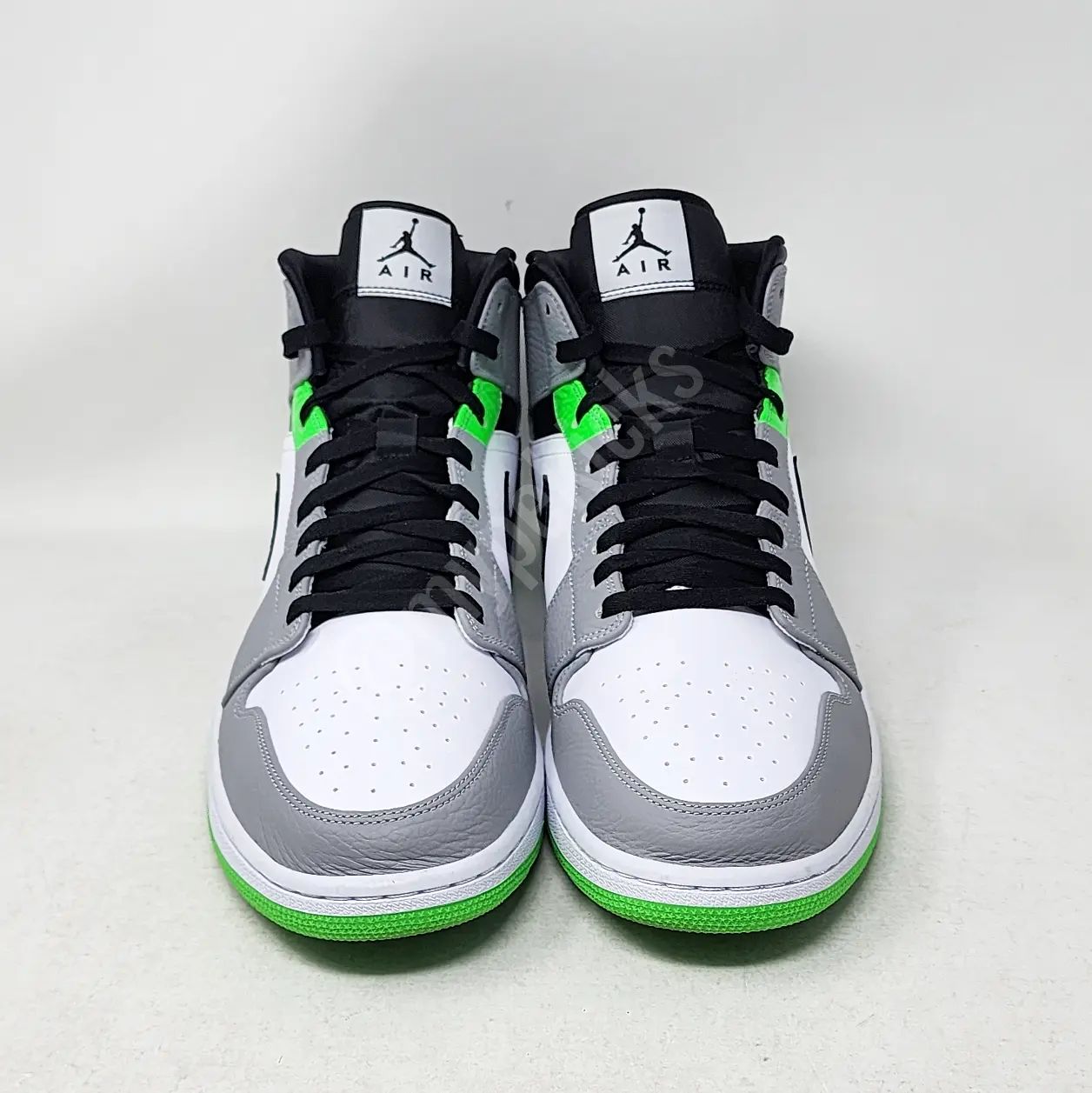 Air Jordan 01 Retro Mid - Oregon Ducks PE