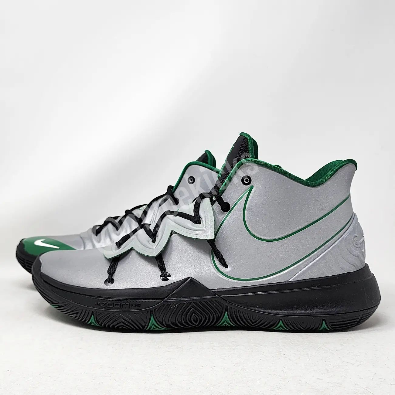 Nike Kyrie 5 - Alternate Taco PE