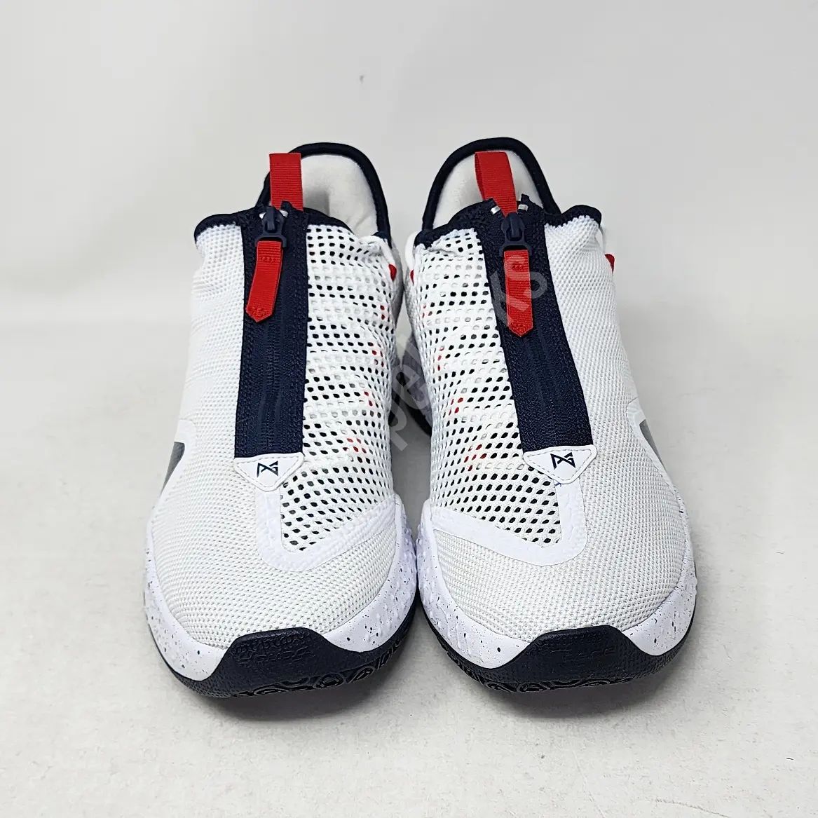 Nike PG 4 - UConn Huskies PE