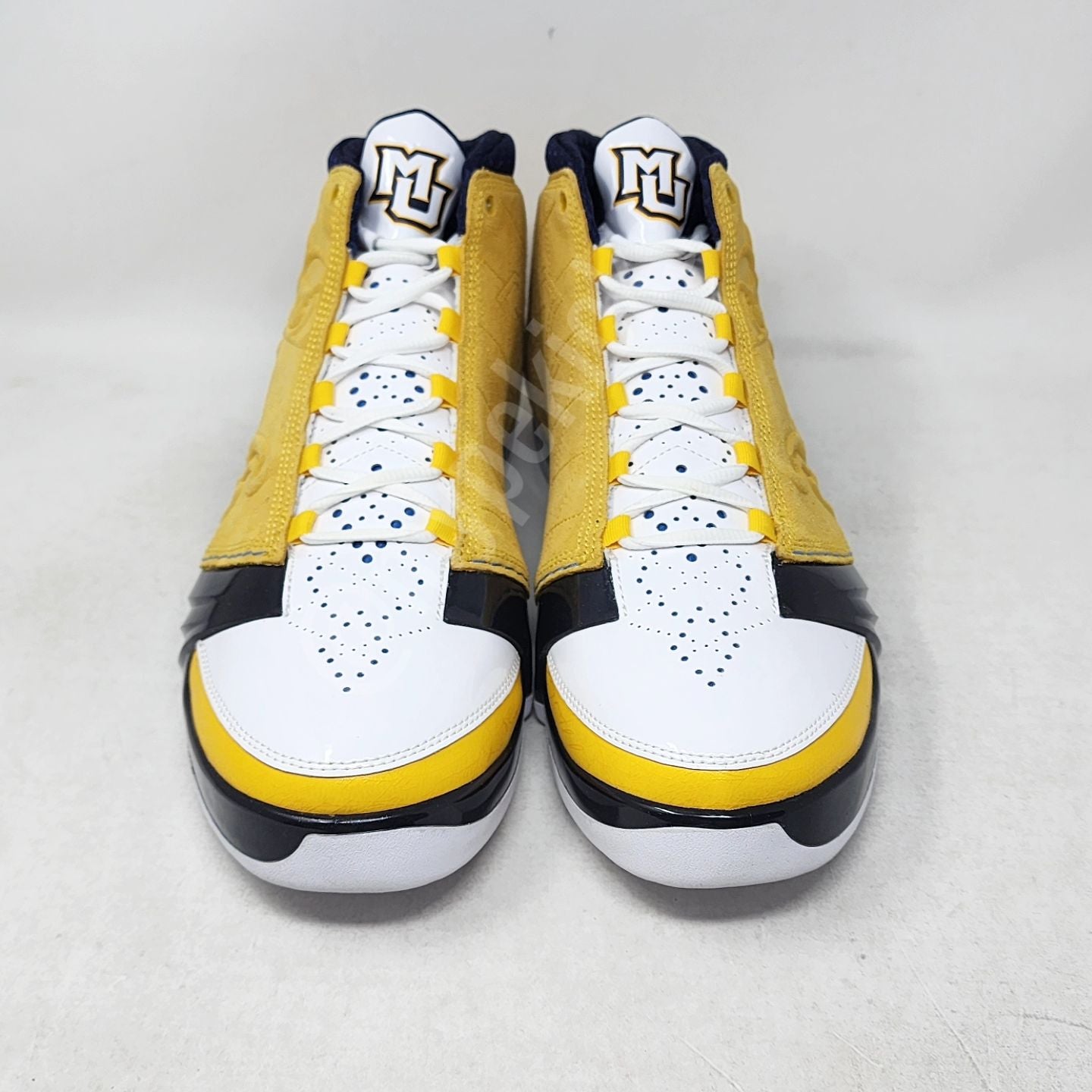 Air Jordan 23 Retro - Marquette Golden Eagles PE
