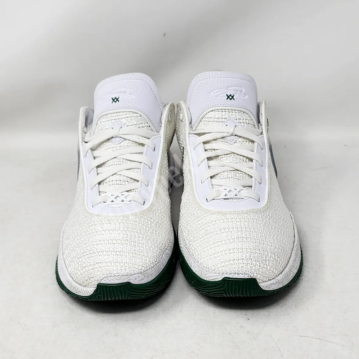 Nike LeBron 20 - Baylor Bears PE