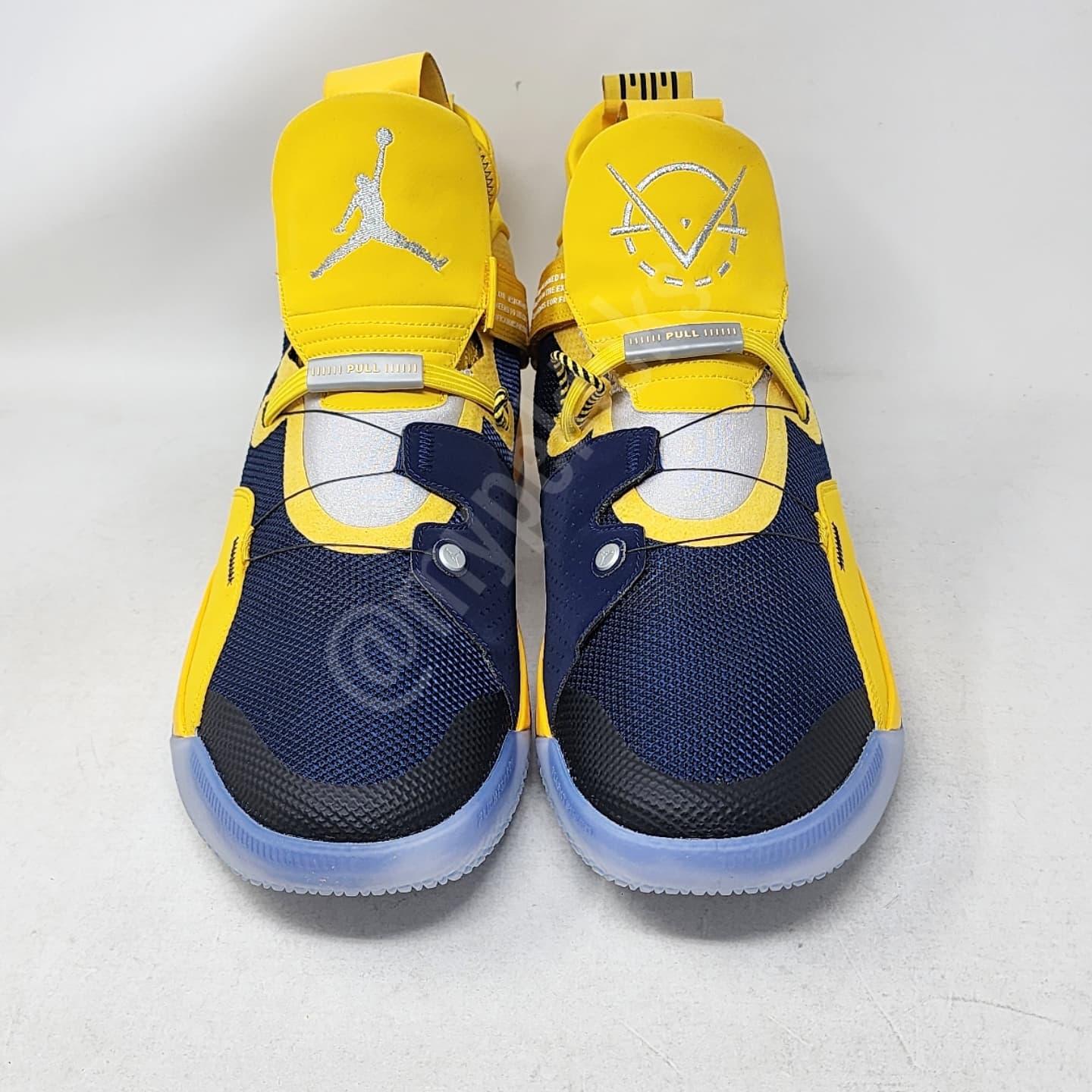 Air Jordan 33 - Victor Oladipo Indiana Pacers PE