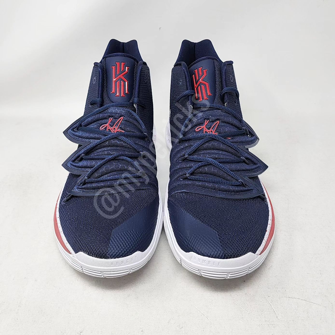 Nike Kyrie 5 - UConn Huskies PE