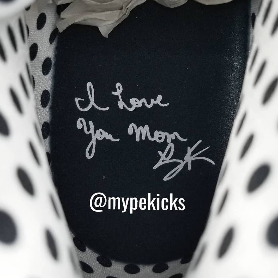 Nike Kyrie 5 SR - I Love You Mom PE