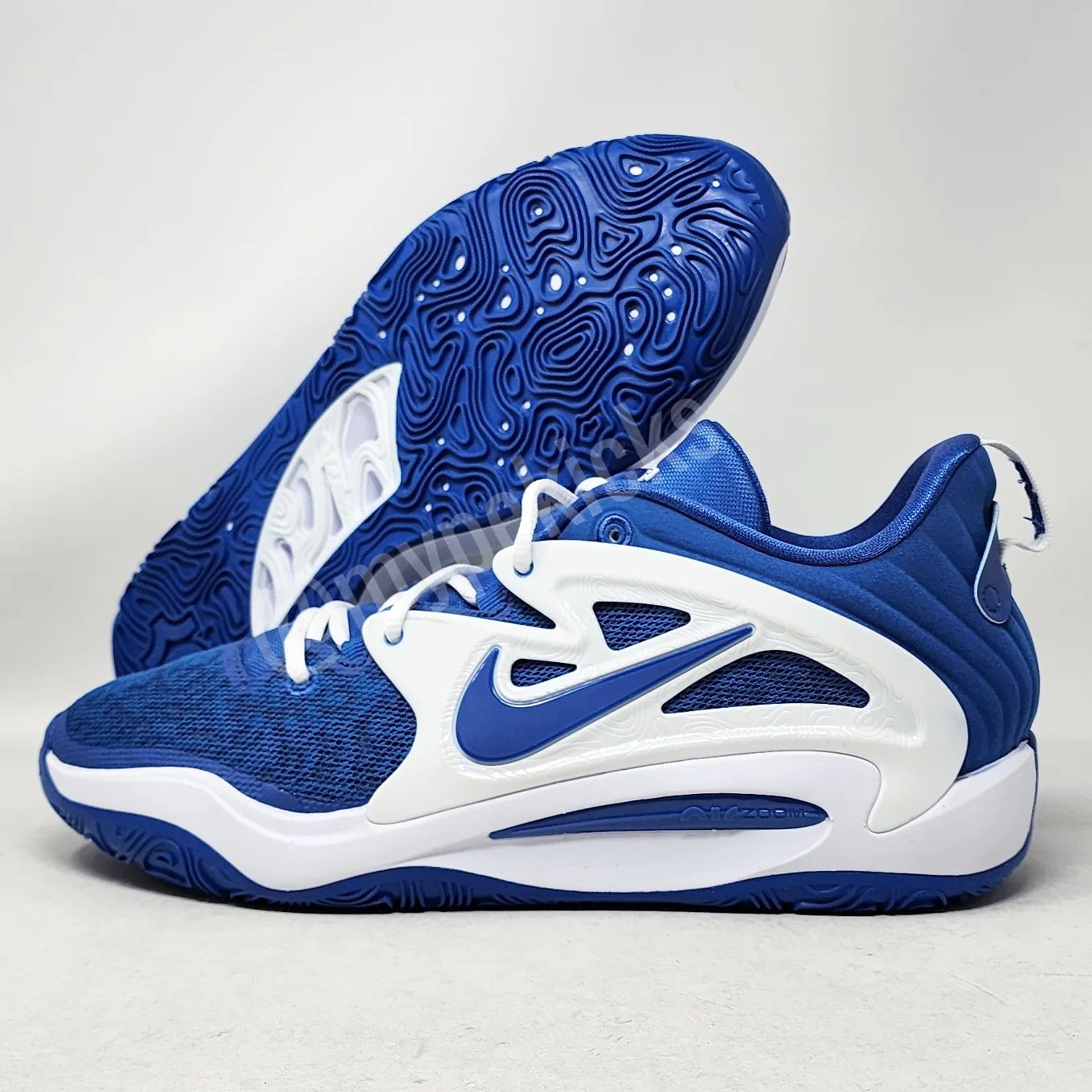 Nike KD 15 - Kentucky Wildcats PE