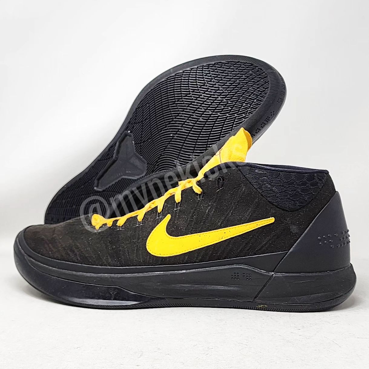 Nike Kobe A.D. Mid PE (worn by Kobe Bryant)