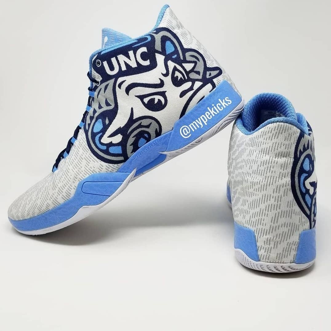 AJ 36 低帮 - 北卡大学队 PE