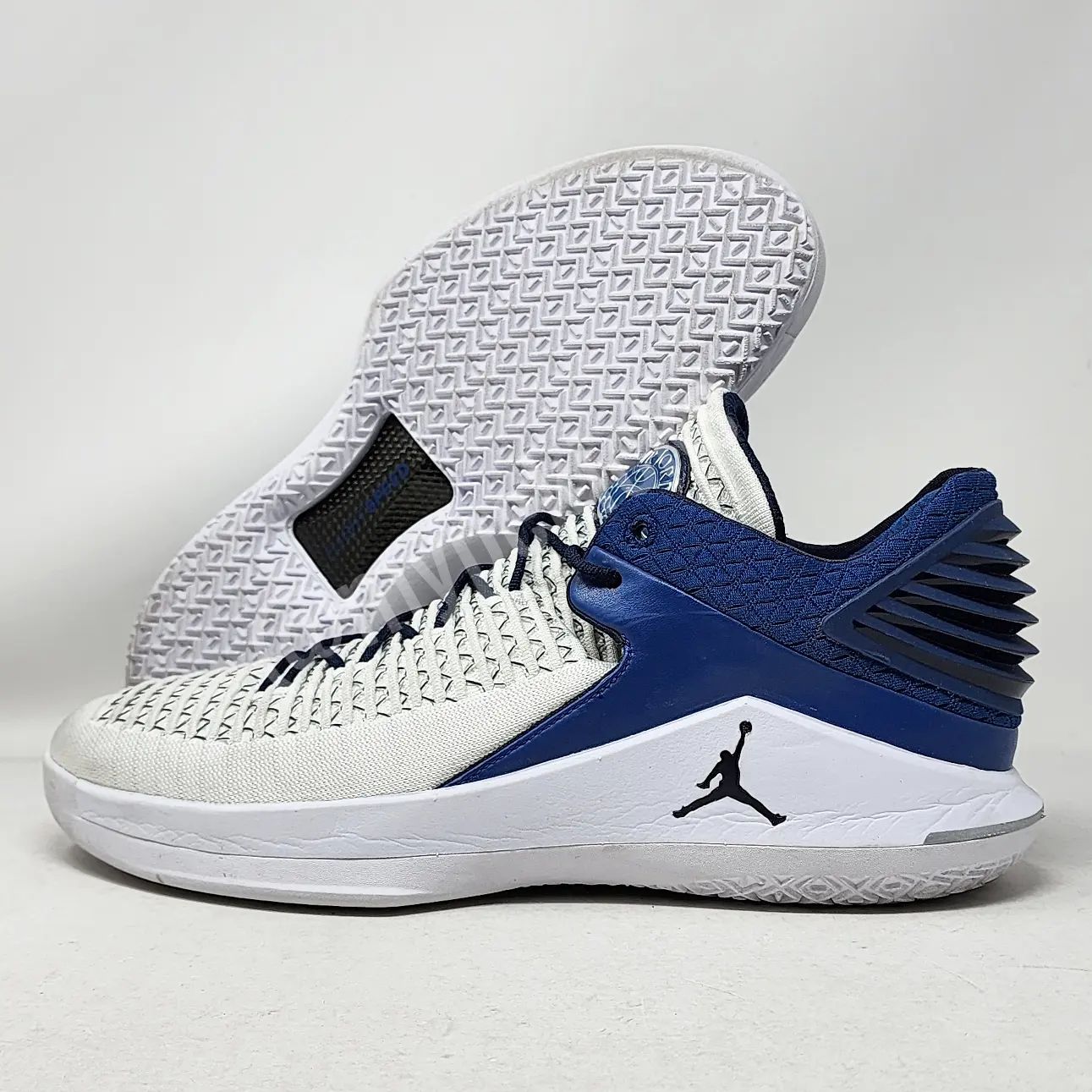 Air Jordan 32 Low - Jimmy Butler Minnesota Timberwolves PE