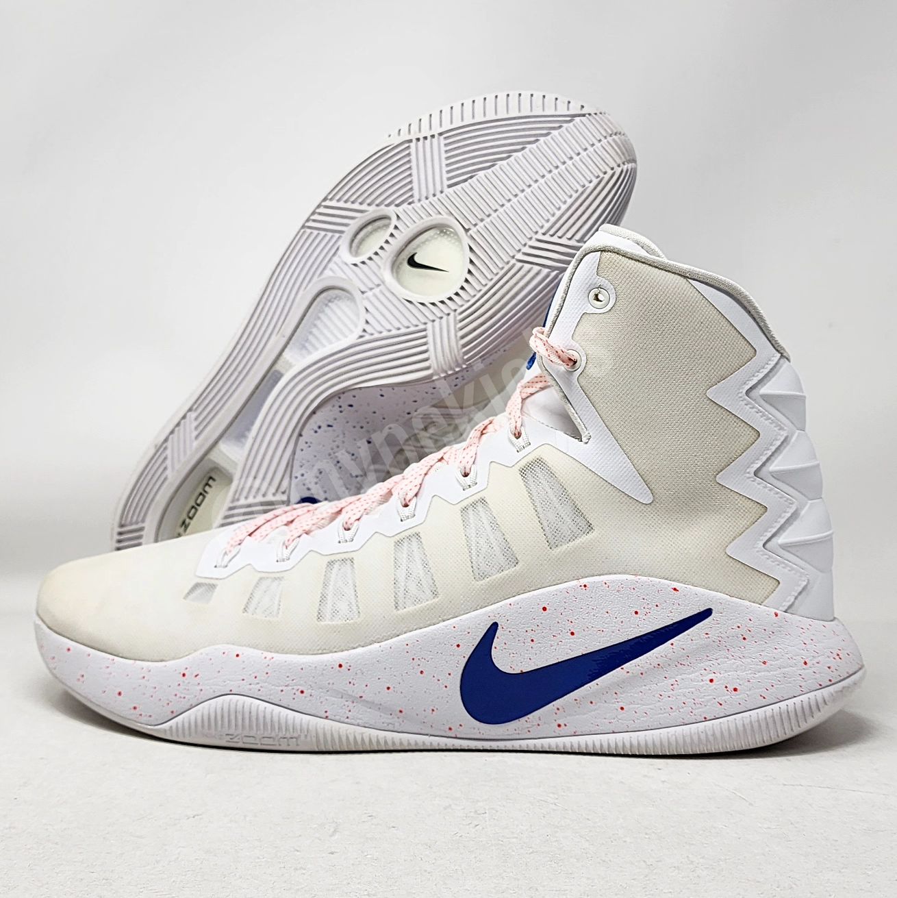 Nike Hyperdunk 2016 - Ben Simmons Philadelphia 76ers PE