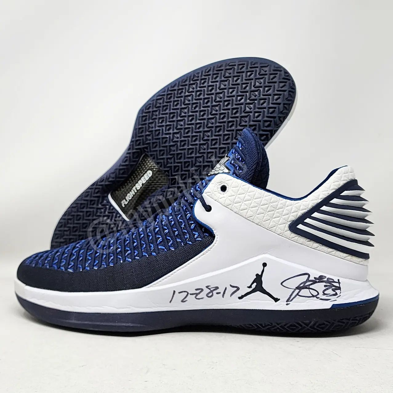 Air Jordan 32 Low - Jimmy Butler Minnesota Timberwolves PE