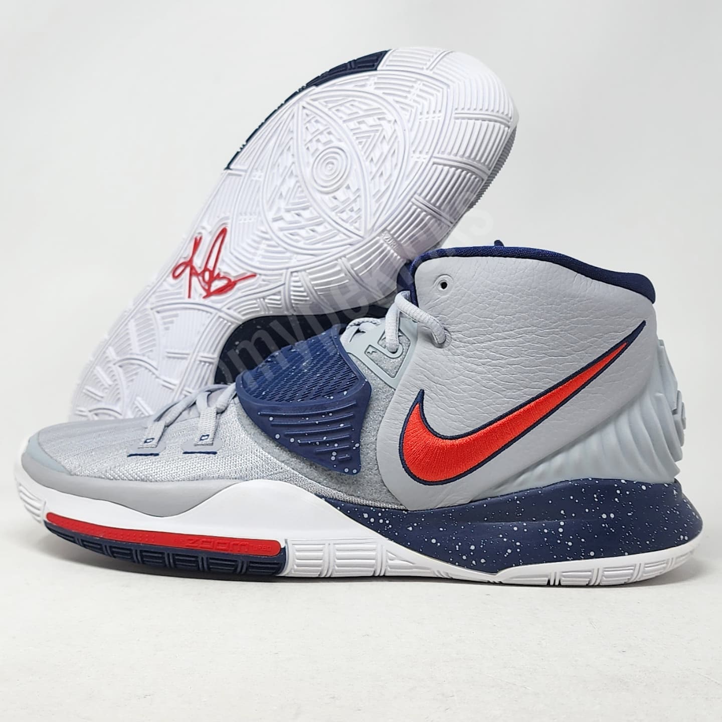 Nike Kyrie 6 - UConn Huskies PE