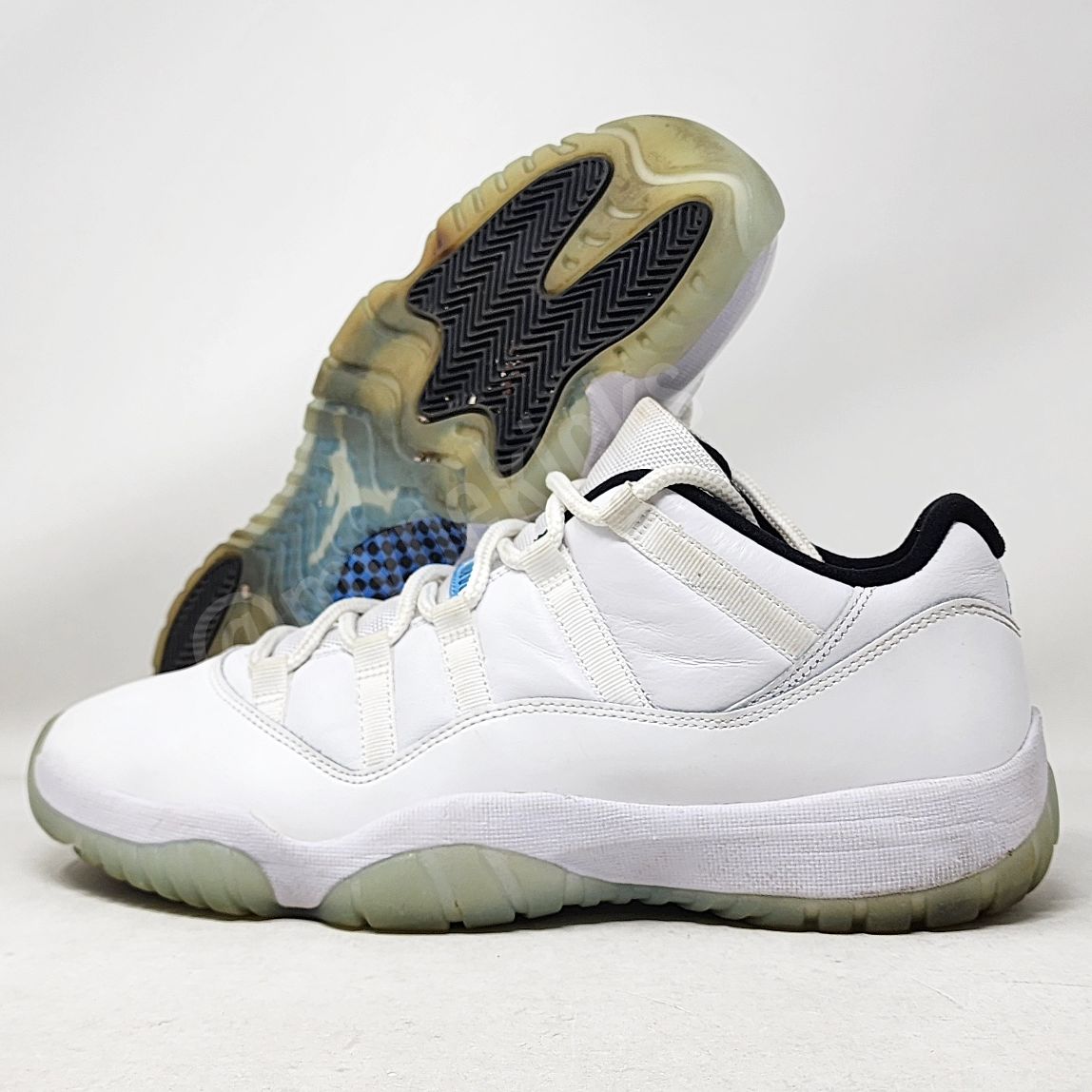 Air Jordan 11 Retro Low - Legend Blue