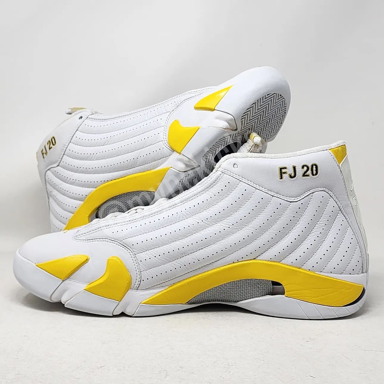 Air Jordan 14 Retro - Fred Jones Indiana Pacers PE
