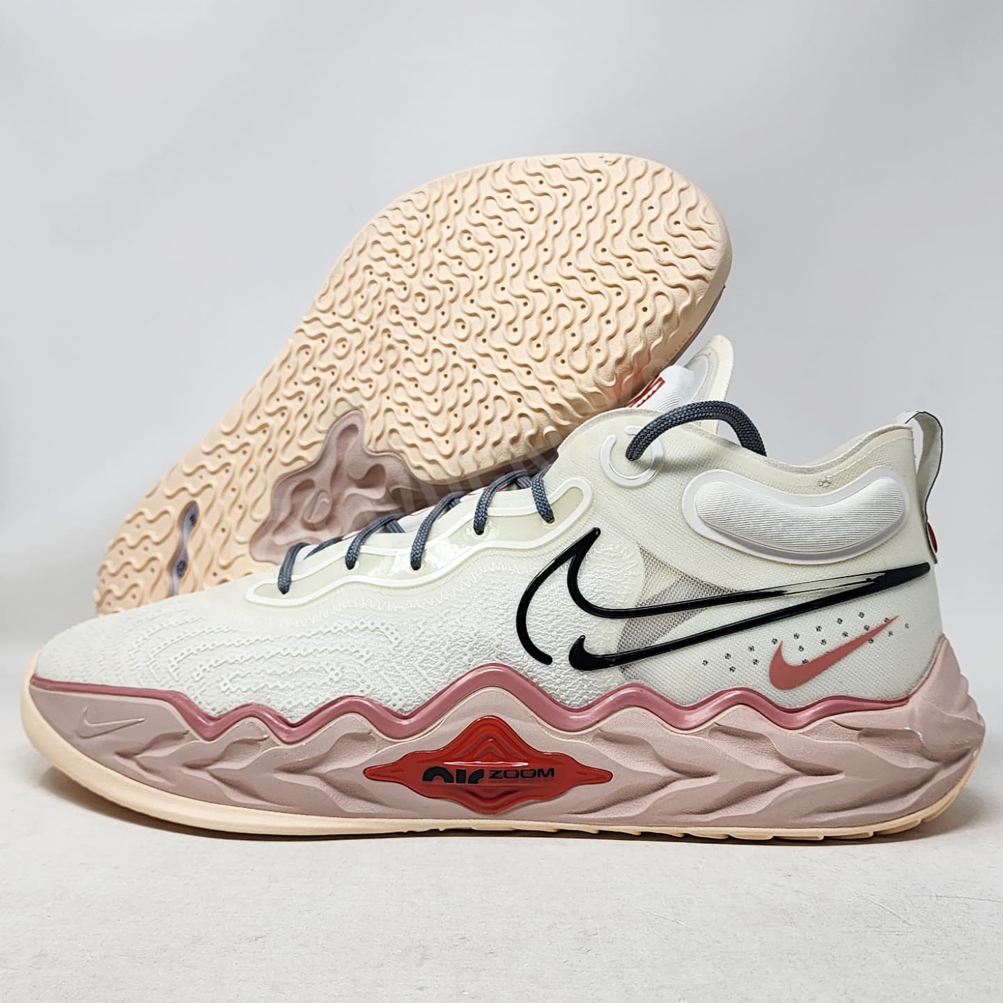 Nike Air Zoom G.T. Run - Kevin Love Cleveland Cavaliers PE