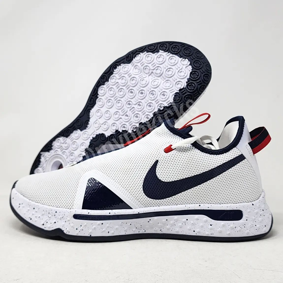 Nike PG 4 - UConn Huskies PE