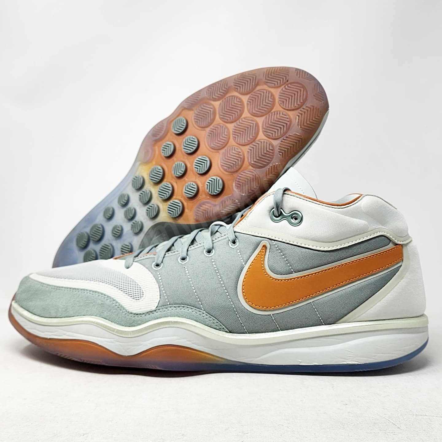 Nike Air Zoom G.T. Hustle 2 - Kevin Love Miami Heat PE