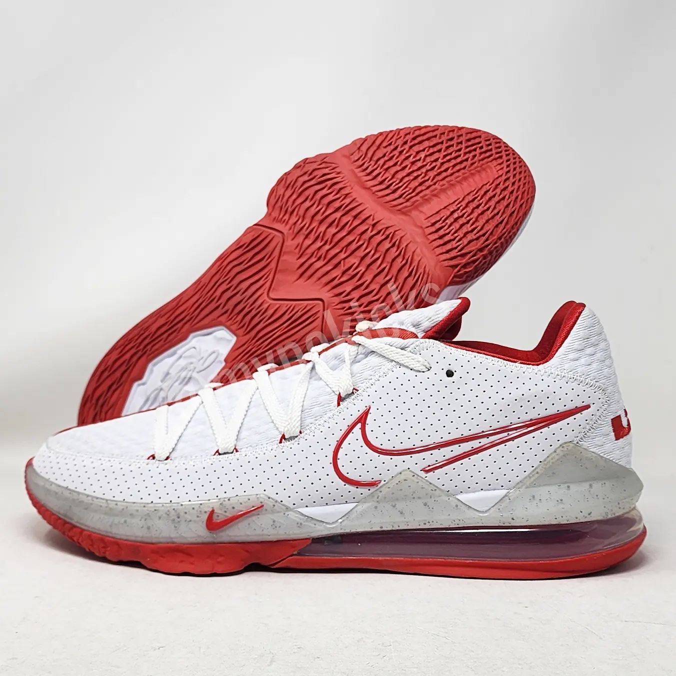 Nike LeBron 17 Low - OSU Buckeyes PE