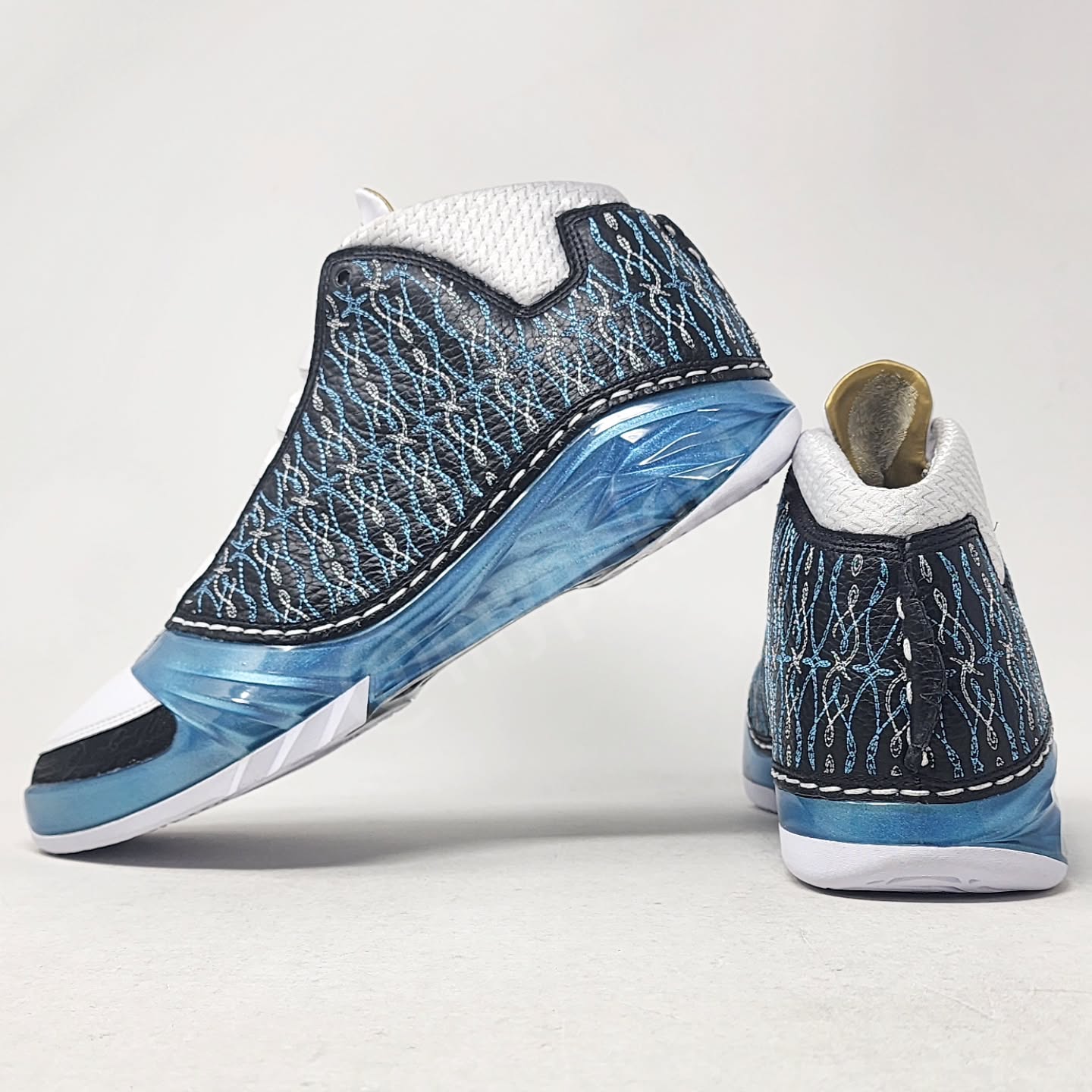 Air Jordan 23 - "UNC"