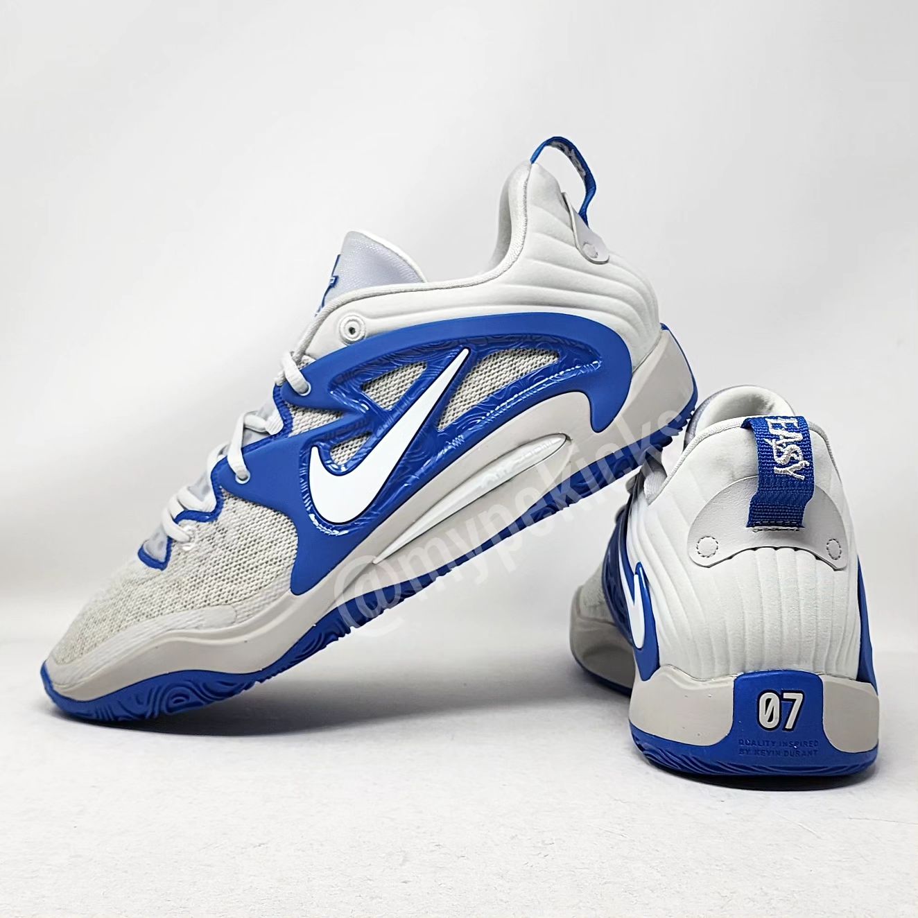 Nike KD 15 - Kentucky Wildcats PE